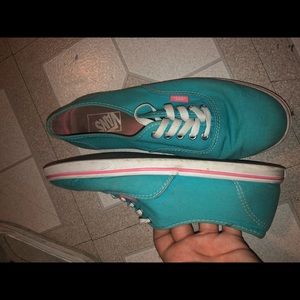 blue/pink vans!